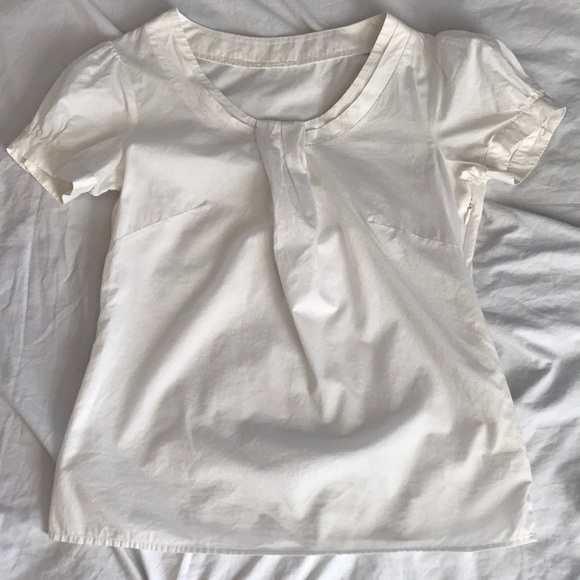 Small White Puff Sleeve Blouse - Picture 6 of 6